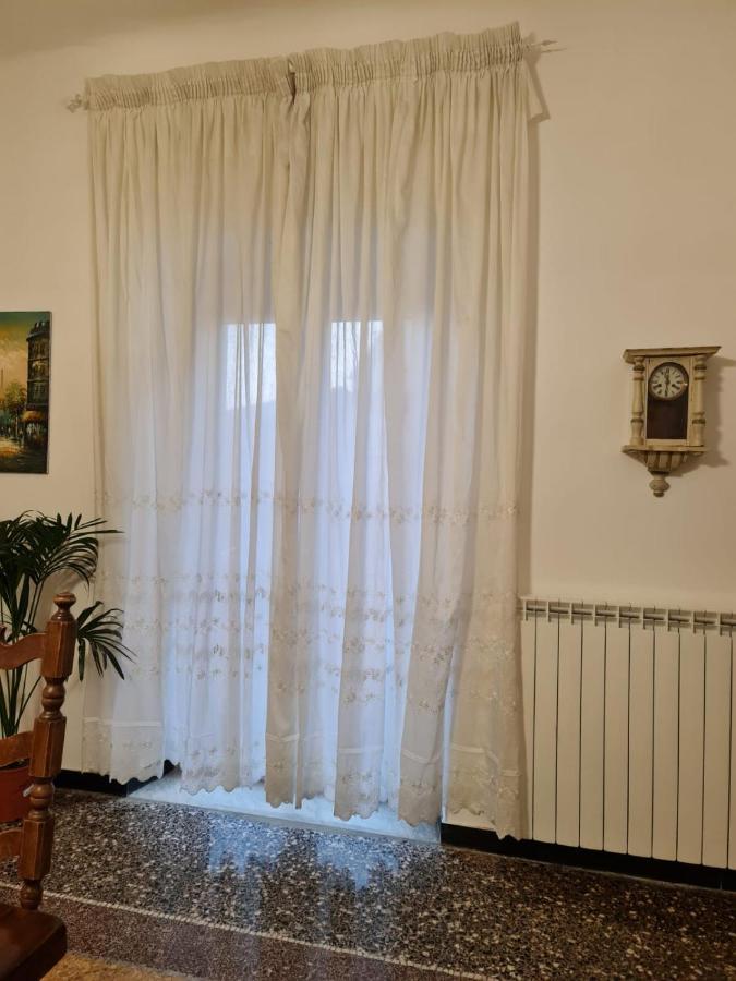 Wow Home 2 - 175 Mq - Posteggio Privato - Davanti Porto Traghetti - Fino A 10 Posti Letto - Balcone Genova Eksteriør billede